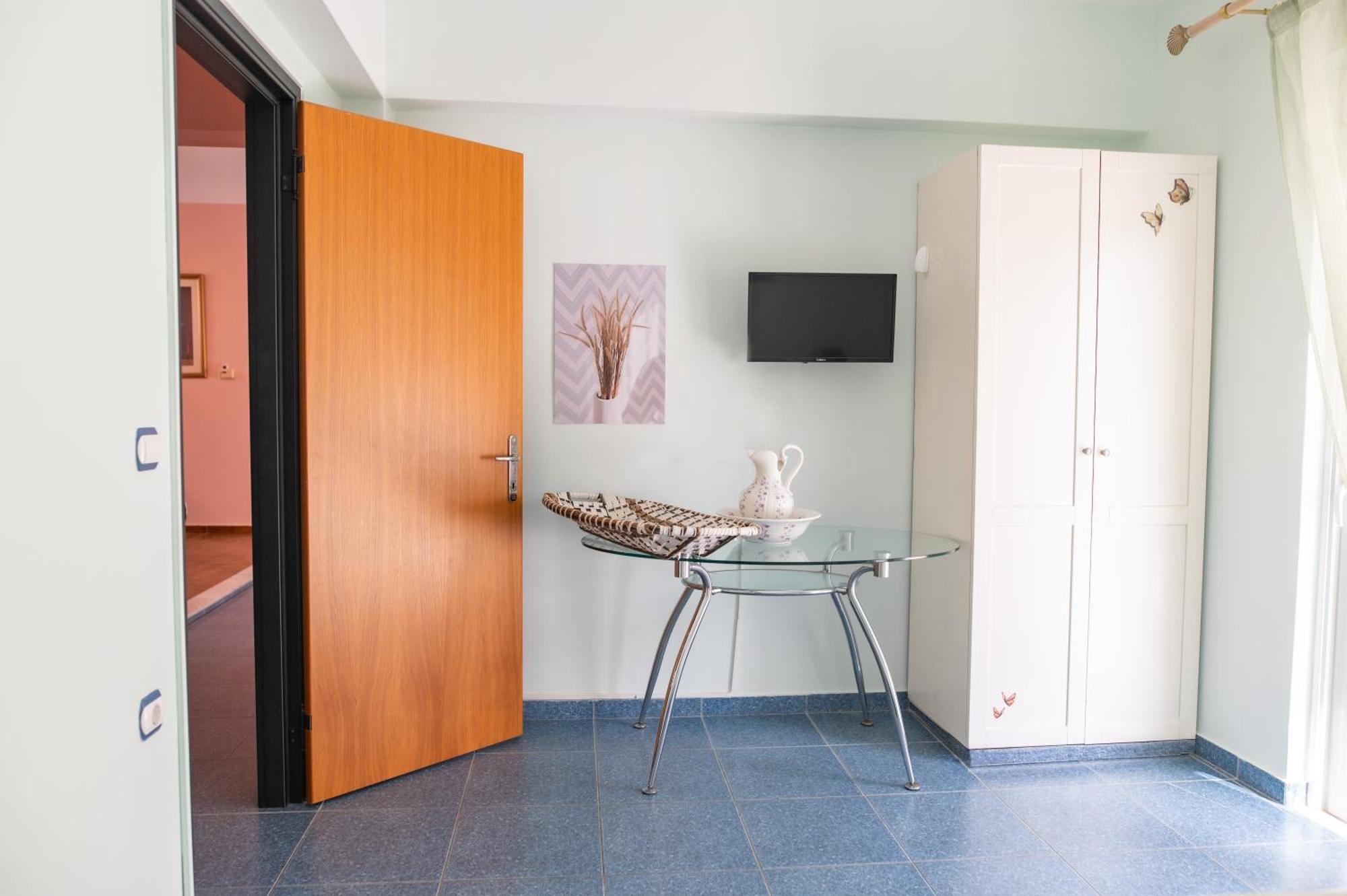 Kos Dream Beachwalk Apartment ตีกากี ภายนอก รูปภาพ
